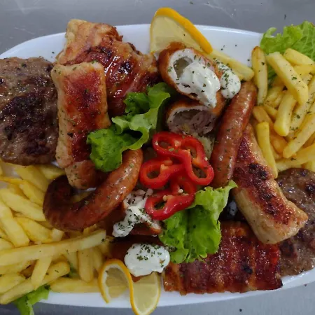 Pensiune Zlatni San 4*